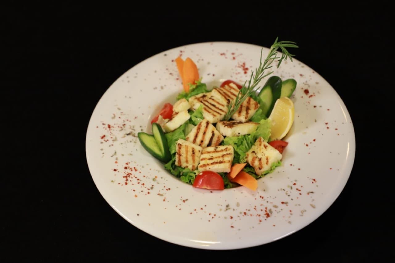Hellim Salatası fotoğrafı